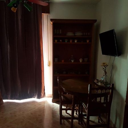 Comet Suites Almona Granada Exteriör bild