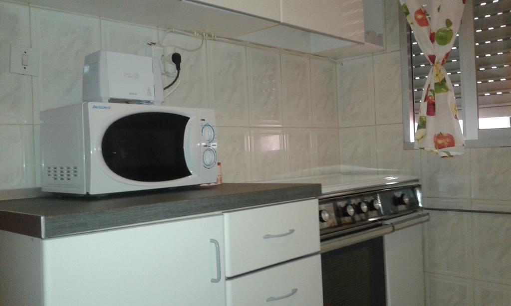 Comet Suites Almona Granada Rum bild