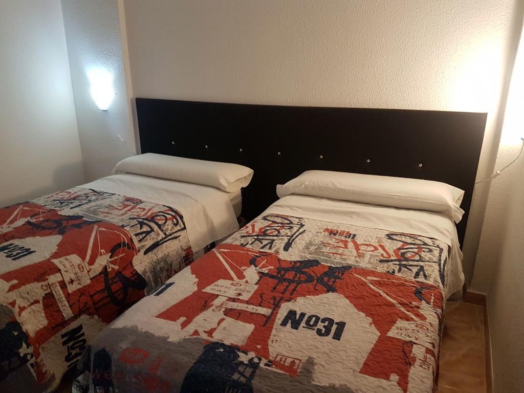 Comet Suites Almona Granada Exteriör bild