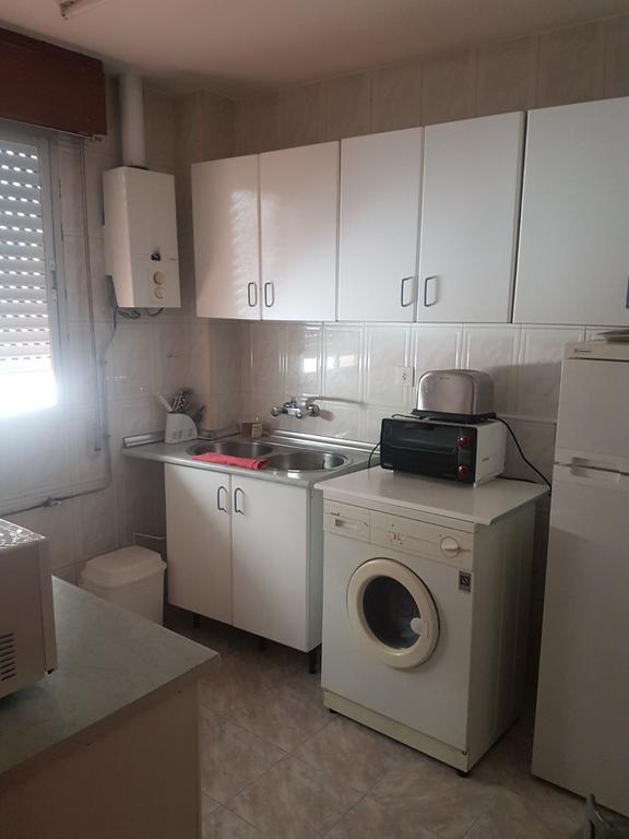 Comet Suites Almona Granada Exteriör bild