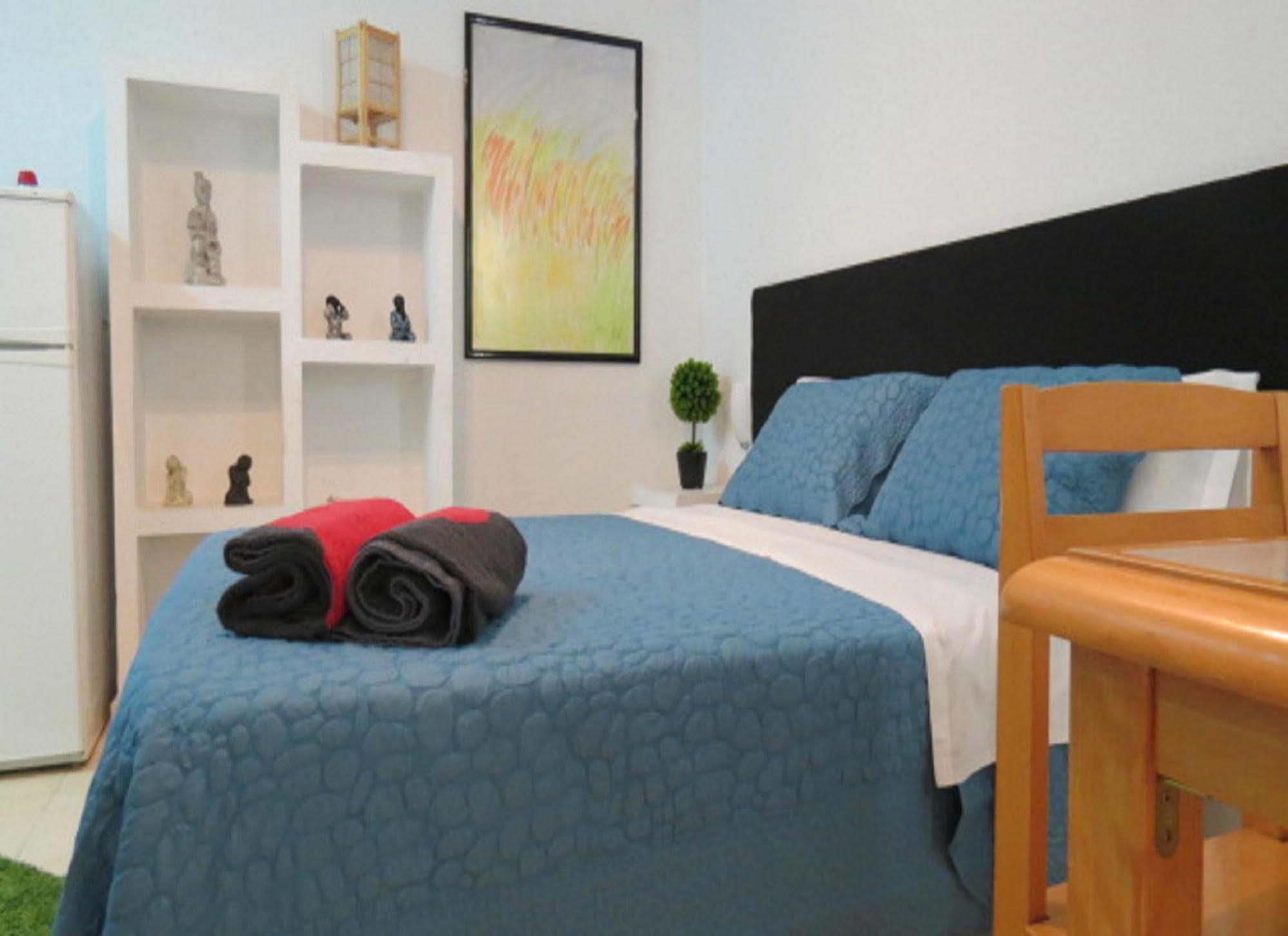 Comet Suites Almona Granada Exteriör bild